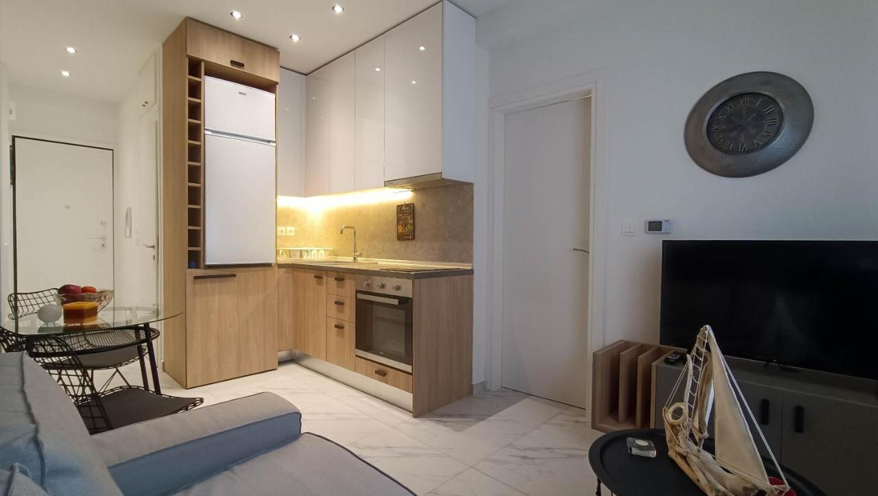 Cozy Fully Equipped Apartment Szaloniki Kültér fotó
